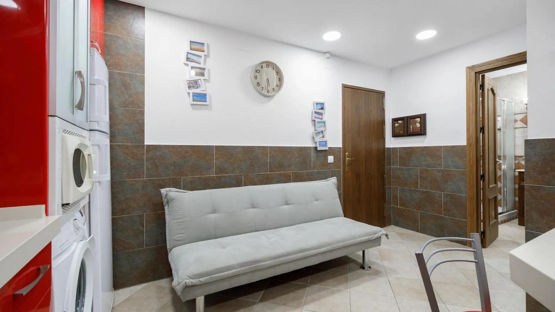 Apartamento Primer Linea De Playa Chiclana de la Frontera 0*,  Spain